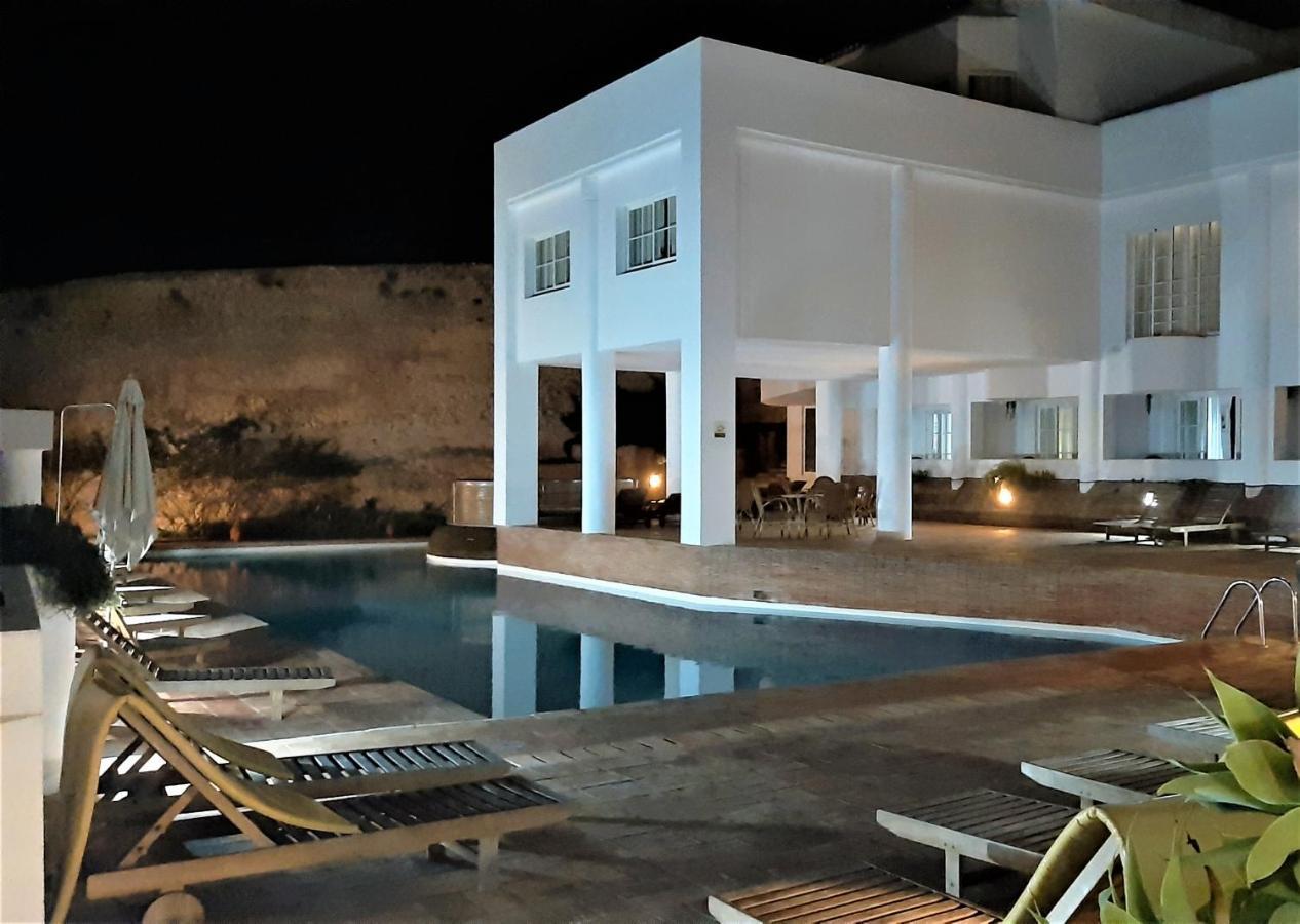 City Walls Rooftop Terrace Duplex @ Citycenter & Beach Lagos Dış mekan fotoğraf
