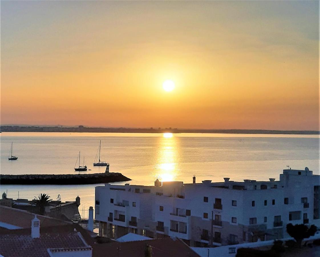 City Walls Rooftop Terrace Duplex @ Citycenter & Beach Lagos Dış mekan fotoğraf